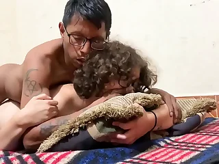 Morrita le encanta por el culo después de su primer anal. Videos completos en benumbed página de Sheer