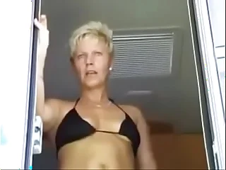 8696052